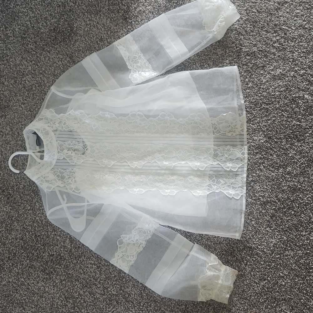 Womans Whitehouseblackmarket Lace Top